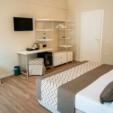 Hotel Lido Beach Phg أوريستانو المظهر الخارجي الصورة