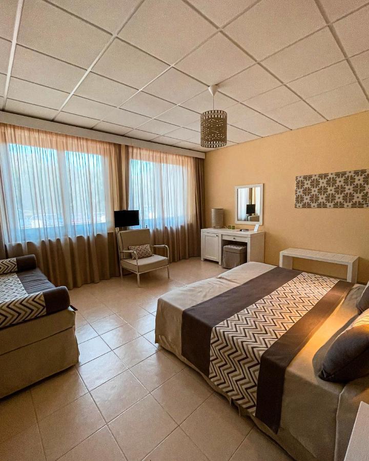 Hotel Lido Beach Phg أوريستانو المظهر الخارجي الصورة